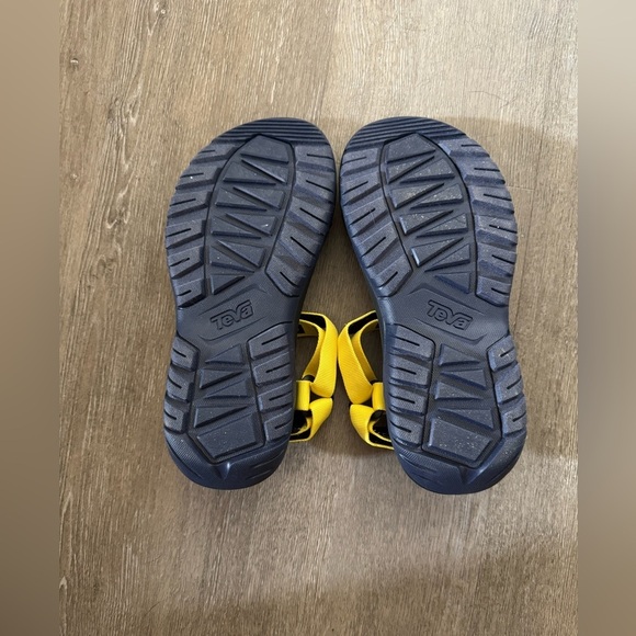 Teva Hurricane XLT 2 Sandal - Picture 3 of 5